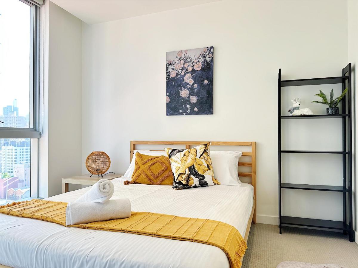 Luxe Central City Qv Apartment With Indoor Pool & Gym เมลเบิร์น ภายนอก รูปภาพ