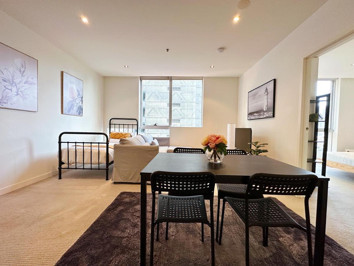 Luxe Central City Qv Apartment With Indoor Pool & Gym เมลเบิร์น ภายนอก รูปภาพ